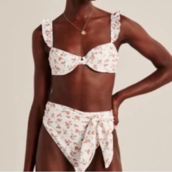 Abercrombie and fitch peach bikini top - Picture 3 of 3